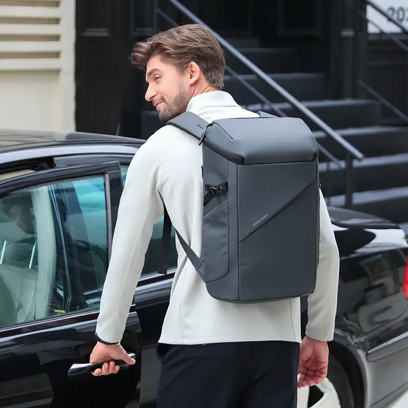 MARK RYDEN zakelijke laptoprugzak met anti-diefstal en USB-poort
