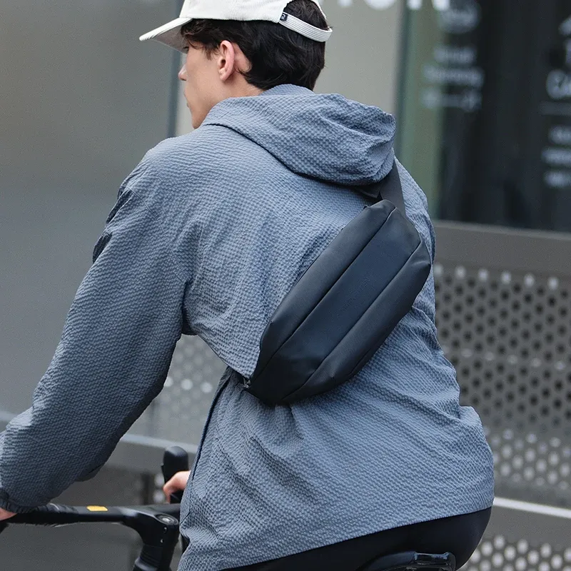 Mark Ryden magnetische crossbody chest bag voor dagelijks gebruik
