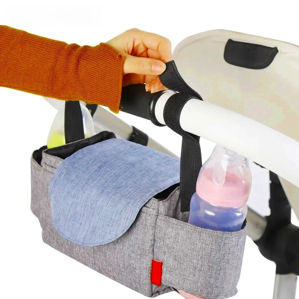 Compacte kinderwagen-luiertas met flesvak