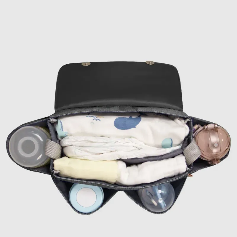Compacte kinderwagen-opbergtas met schouderriem