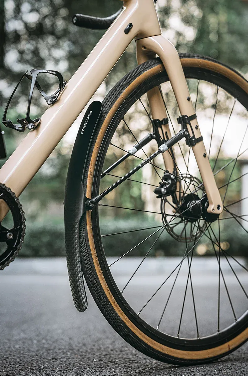 ROCKBROS verstelbaar racefiets-spatbord met aluminium steun