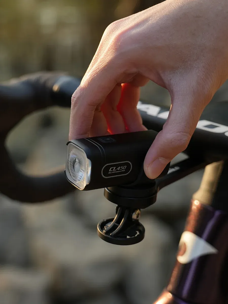 TOWILD CL450 compacte fietsvoorlamp met anti-verblinding
